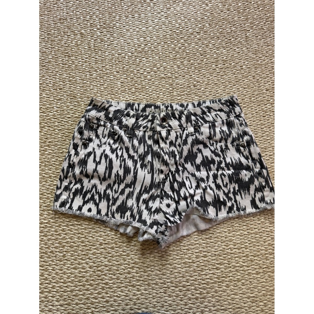 Dollhouse Black White Ikat Print Denim Shorts Raw Hem Y2K mini low rise size 6